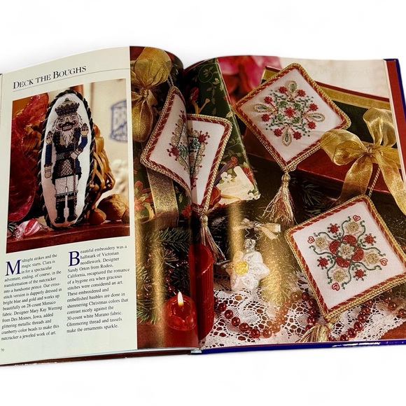 Better Homes and Gardens A Cross-Stitch Christmas: Share the Joy Book, 1997 - Picture 9 of 12